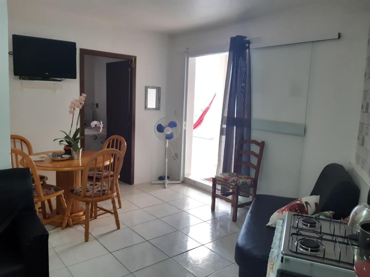 Cozinha Equipada Em Apartamento Para Alugar Em Torres Rs Exterior foto